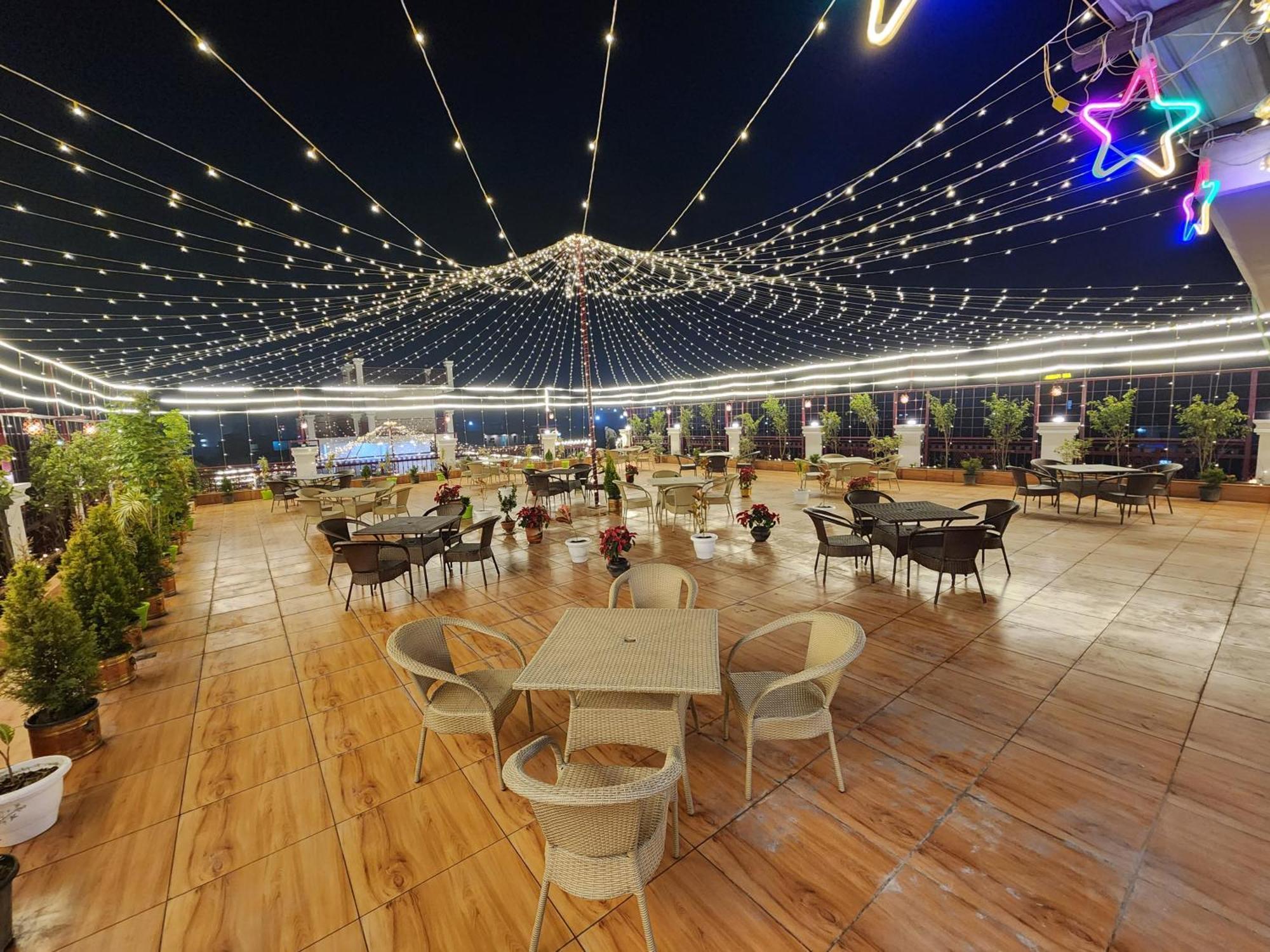 Hotel Sun Haven Большая Нойда Экстерьер фото